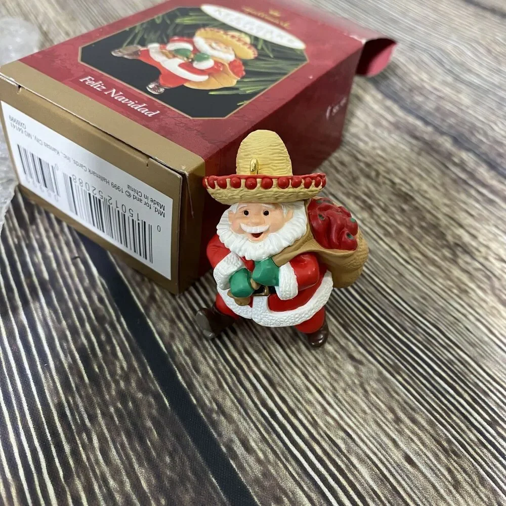 Vtg 1999 Hallmark Keepsake 'Feliz Navidad' Holiday Tree Ornament Santa New
